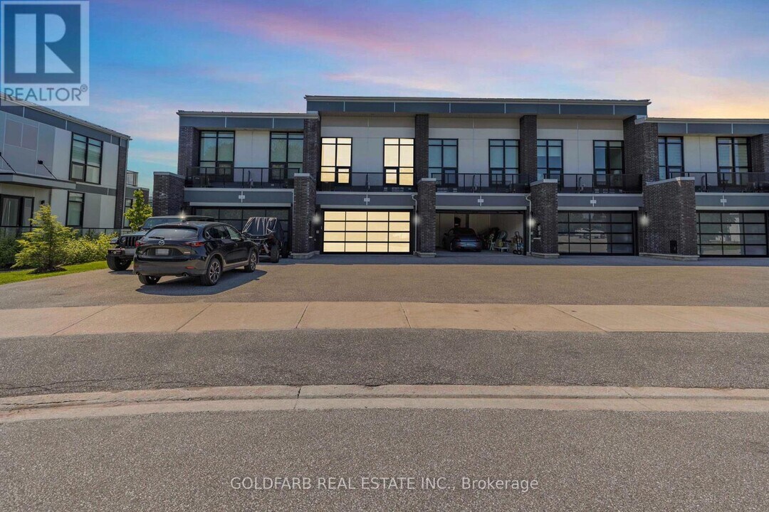 3539 Riva Ave in Innisfil, ON - Building Photo