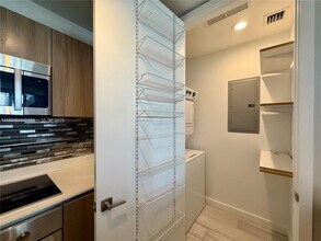 201 SW 17th Rd in Miami, FL - Building Photo - Building Photo