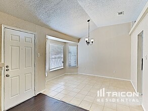 24027 Leathergate Dr in Spring, TX - Building Photo - Building Photo