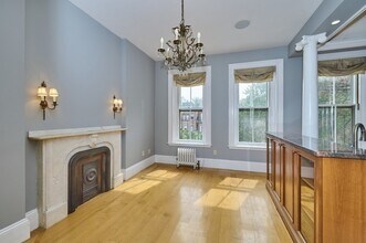 32 Yarmouth St, Unit 4 in Boston, MA - Building Photo - Building Photo
