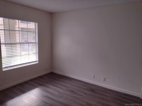 10730 Aderman Ave in San Diego, CA - Building Photo - Building Photo