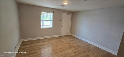 12104 Suncrest Ln in Bonita Springs, FL - Building Photo - Building Photo