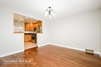 1254 Edgewood Dr in Homestead, PA - Building Photo - Building Photo