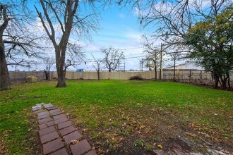 1506 Hillcrest Dr in Arlington, TX - Building Photo - Building Photo