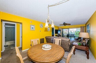 6273 Bahia Del Mar Blvd S in St. Petersburg, FL - Building Photo - Building Photo