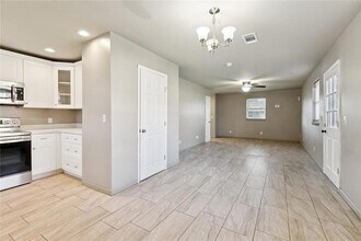 2108 River Queen Dr, Unit 1 in Violet, LA - Building Photo - Building Photo