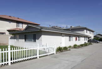 8832-8846 La Salle St in Cypress, CA - Building Photo - Building Photo