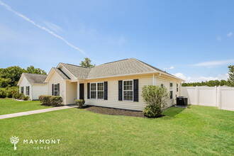 486 Overcrest St in Myrtle Beach, SC - Building Photo - Building Photo