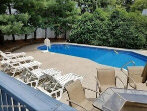 1210 Tuxedo Pl in Spring Lake, NJ - Building Photo - Building Photo