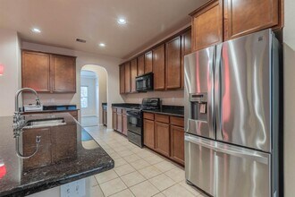 24218 Courtland Oaks St in Katy, TX - Foto de edificio - Building Photo