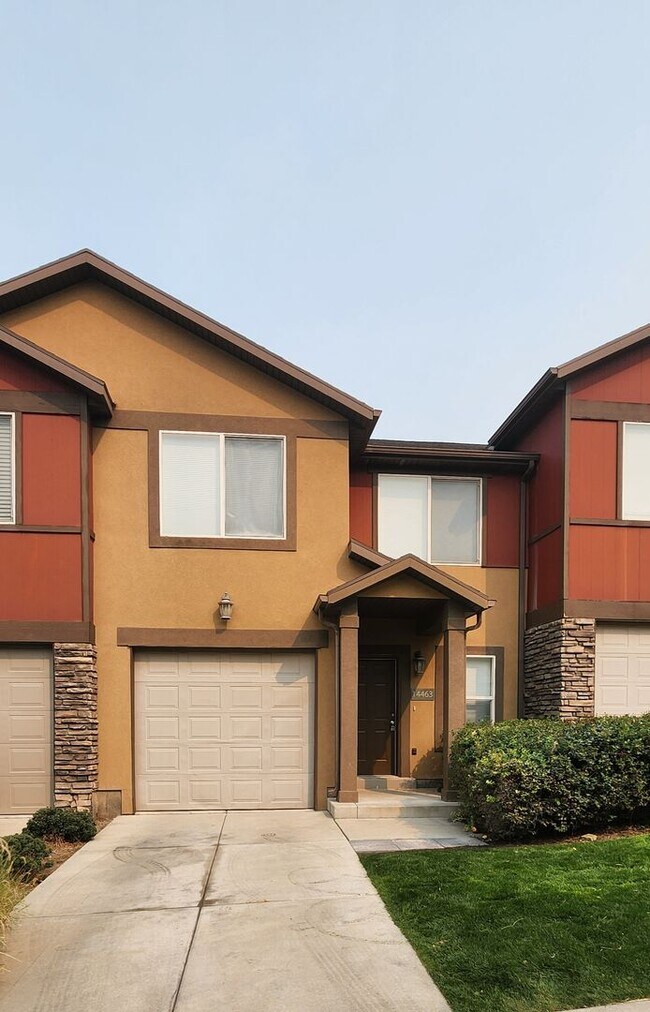 5011 Red Shale Rd S in Herriman, UT - Building Photo - Building Photo