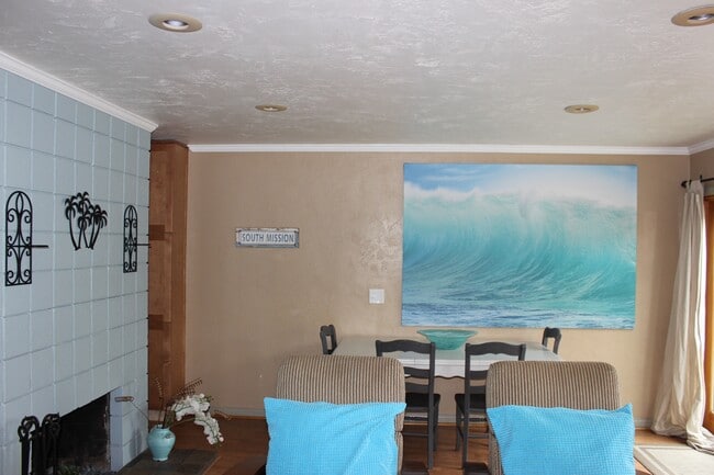 813 San Luis Rey Pl, Unit 813 in San Diego, CA - Building Photo - Building Photo