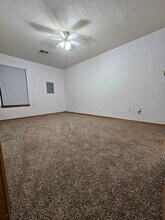 1905 SW E Ave, Unit B in Lawton, OK - Building Photo - Building Photo