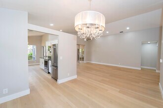 6185 NW 77th Pl in Parkland, FL - Building Photo - Building Photo