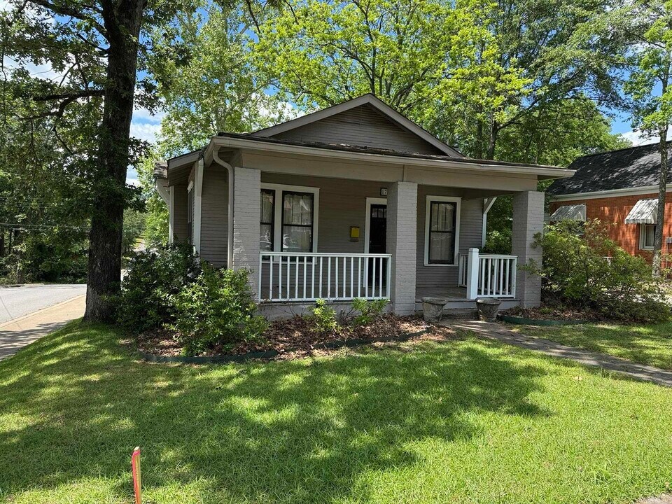 1700 N Taylor St in Little Rock, AR - Building Photo