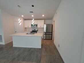 3303 8th St SW in Lehigh Acres, FL - Building Photo - Building Photo