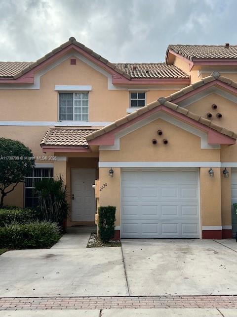 2130 SW 87th Way in Miramar, FL - Building Photo