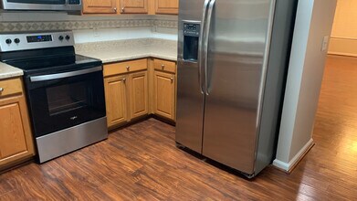 Room in Townhome on Plank Bridge Way in Morrisville, NC - Building Photo - Building Photo