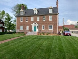 164 North Park Place