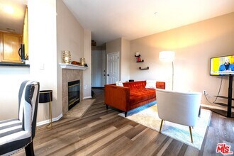 4600 Don Lorenzo Dr in Los Angeles, CA - Building Photo - Building Photo