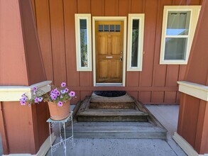 61132 Buckshot Pl in Bend, OR - Building Photo - Building Photo