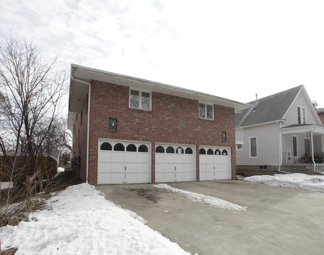 1218 S 23rd St in Lincoln, NE - Foto de edificio - Building Photo