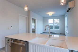 City Gardens in Winooski, VT - Foto de edificio - Building Photo