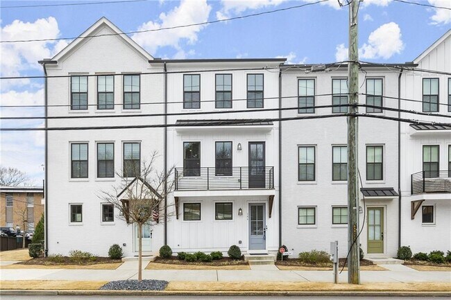 property at 146 Chestnut Cir