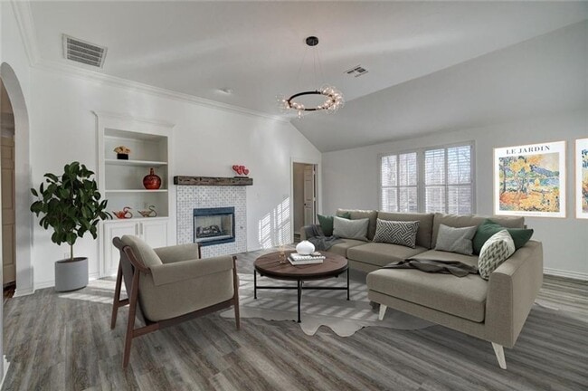 property at 300 Glen Dr