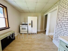 1115 Karl Ave in Duquesne, PA - Building Photo - Building Photo