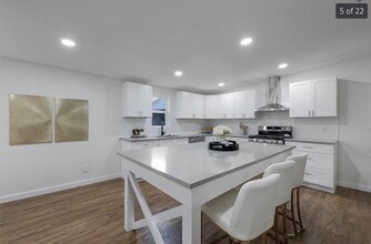 10913 Joaquin Dr in Dallas, TX - Building Photo - Building Photo
