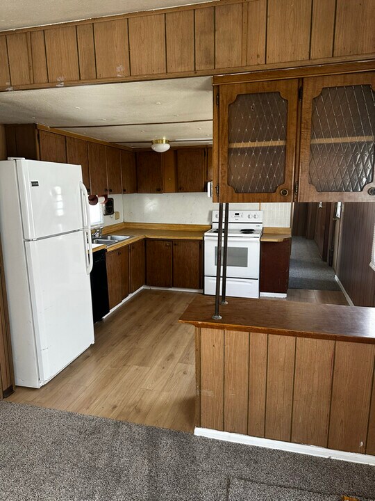 21496 F Rd in Delta, CO - Building Photo