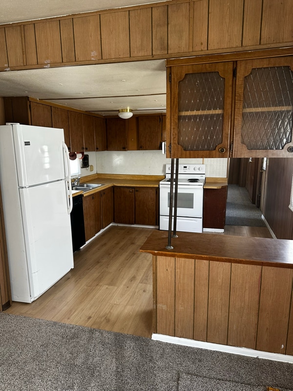 property at 21496 F Rd