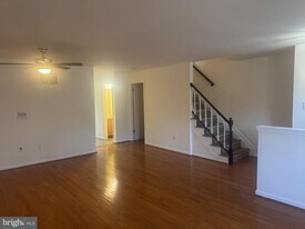 90 English Run Cir in Sparks Glencoe, MD - Building Photo