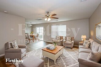 413 Lind Point Ln in Monroe, NC - Building Photo - Building Photo