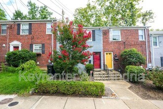 213 Aspen St in Alexandria, VA - Building Photo - Building Photo