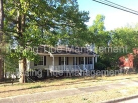 641 15th Ct NW in Center Point, AL - Building Photo