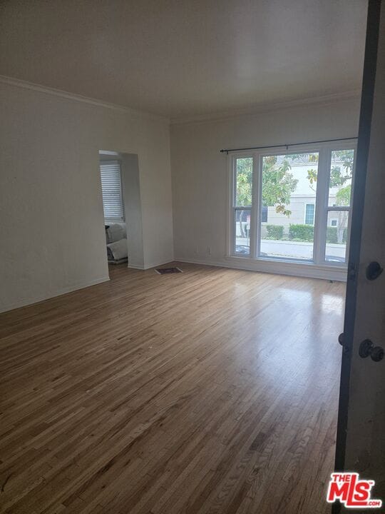 257 N Almont Dr in Beverly Hills, CA - Building Photo - Building Photo