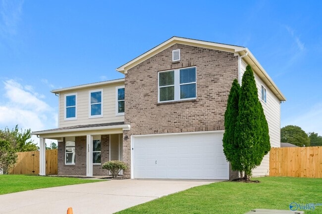 123 Fire Fly Ln in Owens Cross Roads, AL - Building Photo - Building Photo