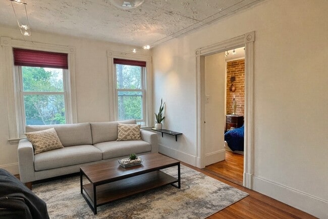 property at 14 Mead St