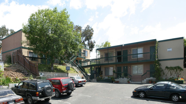 Lemona Avenue Apartments in San Diego, CA - Building Photo - Building Photo