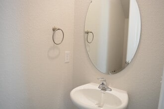 258 Yorktown Ln in Sanford, NC - Building Photo - Building Photo