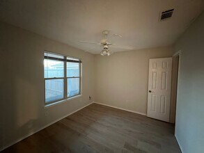 3110 110th St in Lubbock, TX - Building Photo - Building Photo