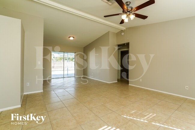 143 SE 20th St in Cape Coral, FL - Building Photo - Building Photo