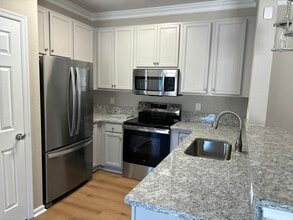 259 Sykes Ave in Virginia Beach, VA - Building Photo - Building Photo