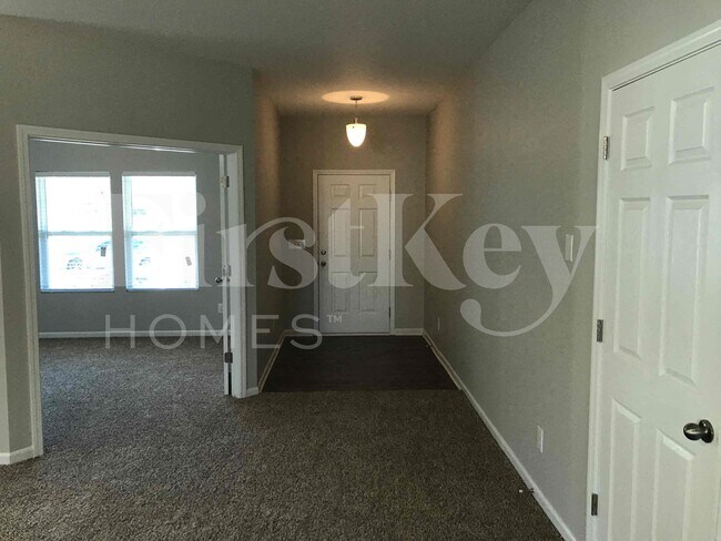 3011 Sweetspire Rd in Charlotte, NC - Building Photo - Building Photo