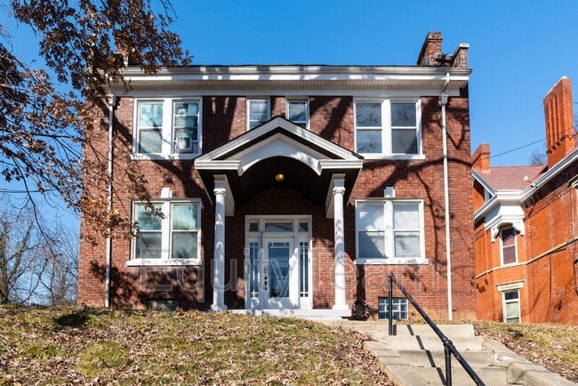 property at 3025 Gilbert Ave