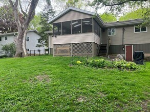 1509 Tarragon Dr in Madison, WI - Foto de edificio - Building Photo