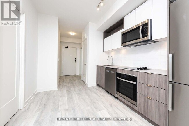 135-1135 Lower Sherbourne St in Toronto, ON - Building Photo - Building Photo