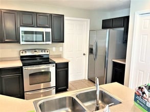 7914 Forest Mere Dr in Riverview, FL - Building Photo - Building Photo